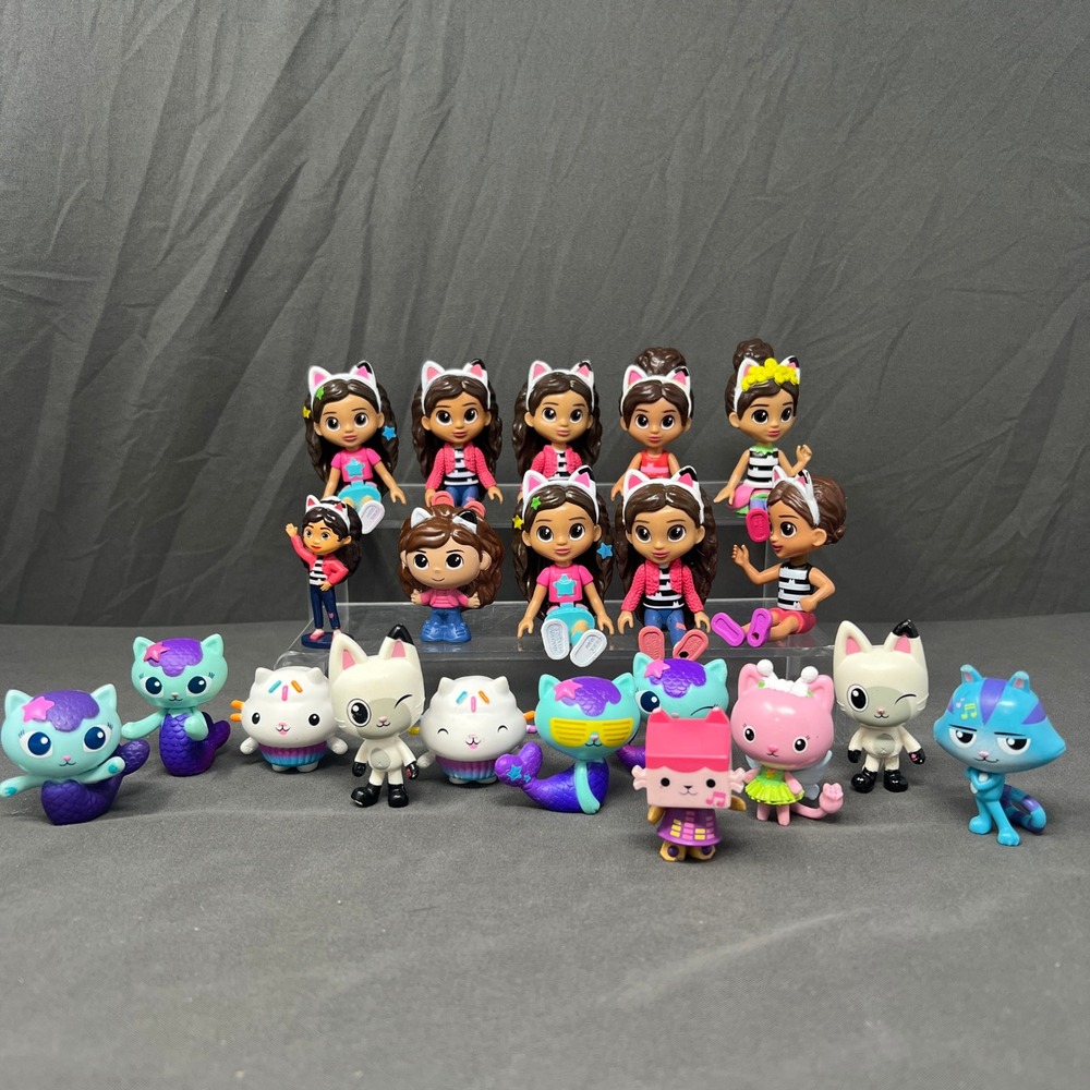 Gabby Dollhouse Figure Playset Toys 21pc Lot Kitty Fairy Pandy Catrat Mercat